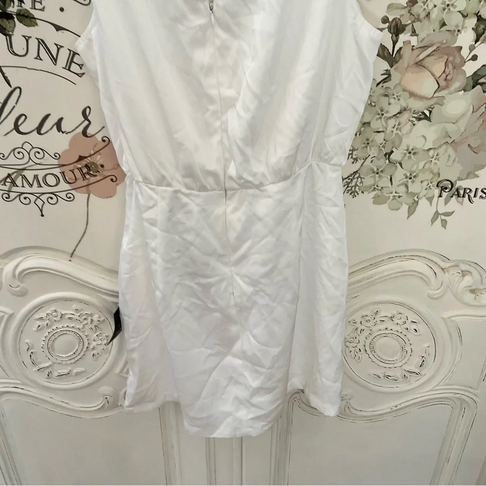 Lulus Classic Elegance Dress White Satin Mini Mock Neck Size L NWT